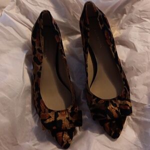 Ann Taylor Leopard Velvet Print Pumps